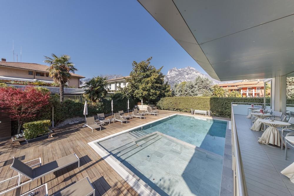 Caravel Bike Hotel Torbole Sul Garda Dış mekan fotoğraf